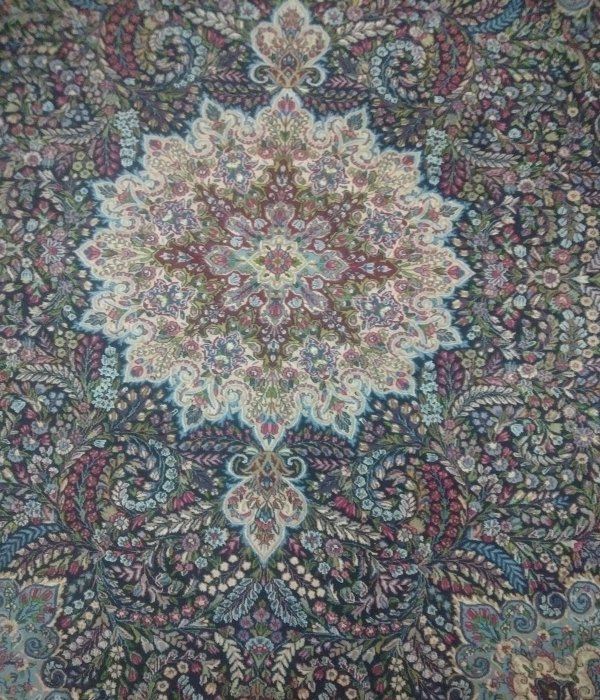 فرش دستباف 